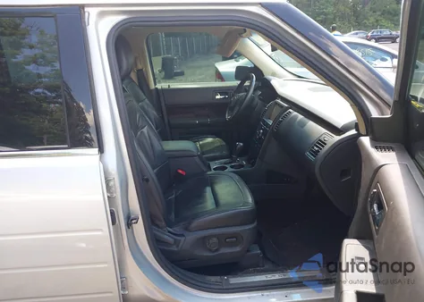 2019 Ford Flex Limited z USA, uszkodzony, nr VIN 2FMHK6D82KBA18657